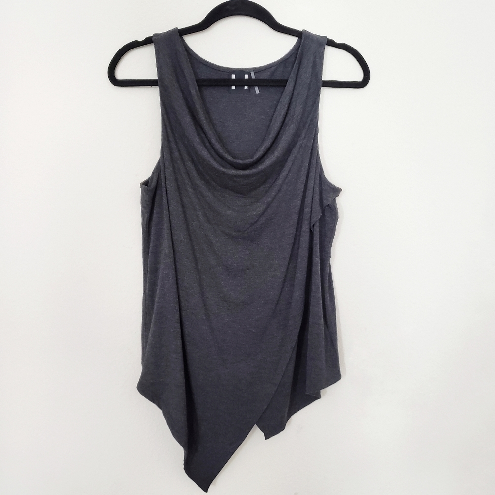 Gray Flowy Tank Top - M